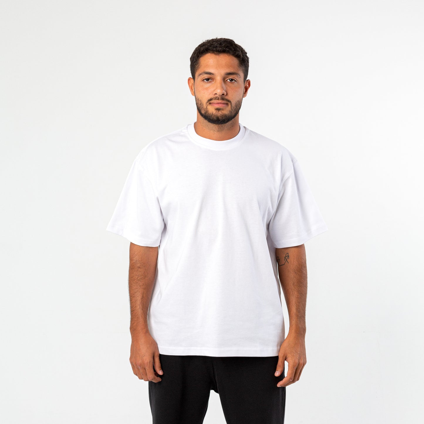 WHITE BOXY T