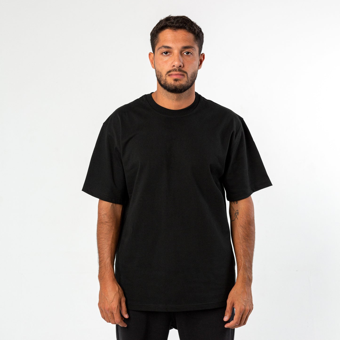 BLACK BOXY T